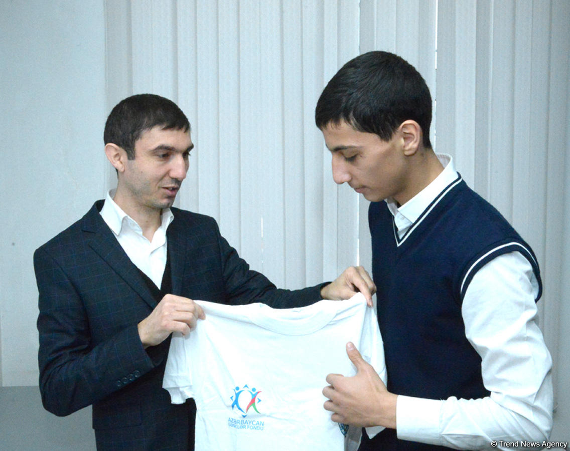 Молодежь Азербайджана должна бороться с загрязнением окружающей среды - глава НПО