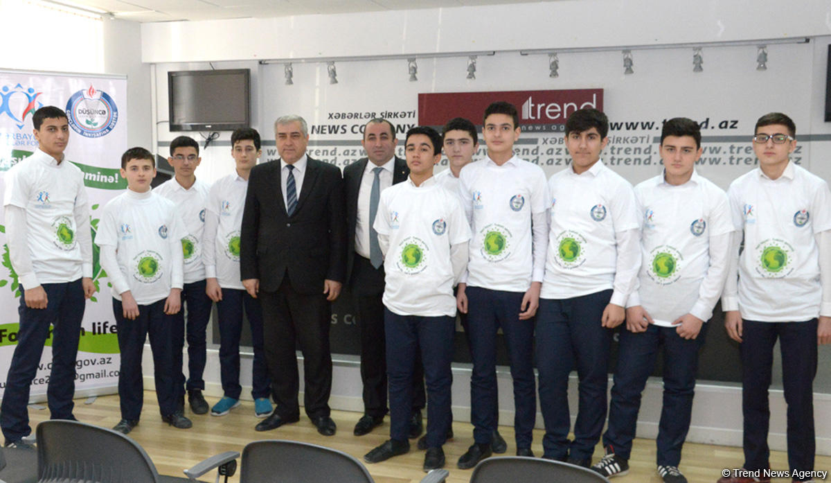 Молодежь Азербайджана должна бороться с загрязнением окружающей среды - глава НПО