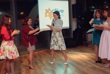 Для бакинских мам зимой наступила весна (ФОТО)