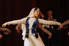 "Голос молодежи" в азербайджанских танцах (ФОТО)