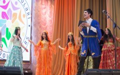 Танцы народов мира и театр азербайджанской молодежи (ФОТО)