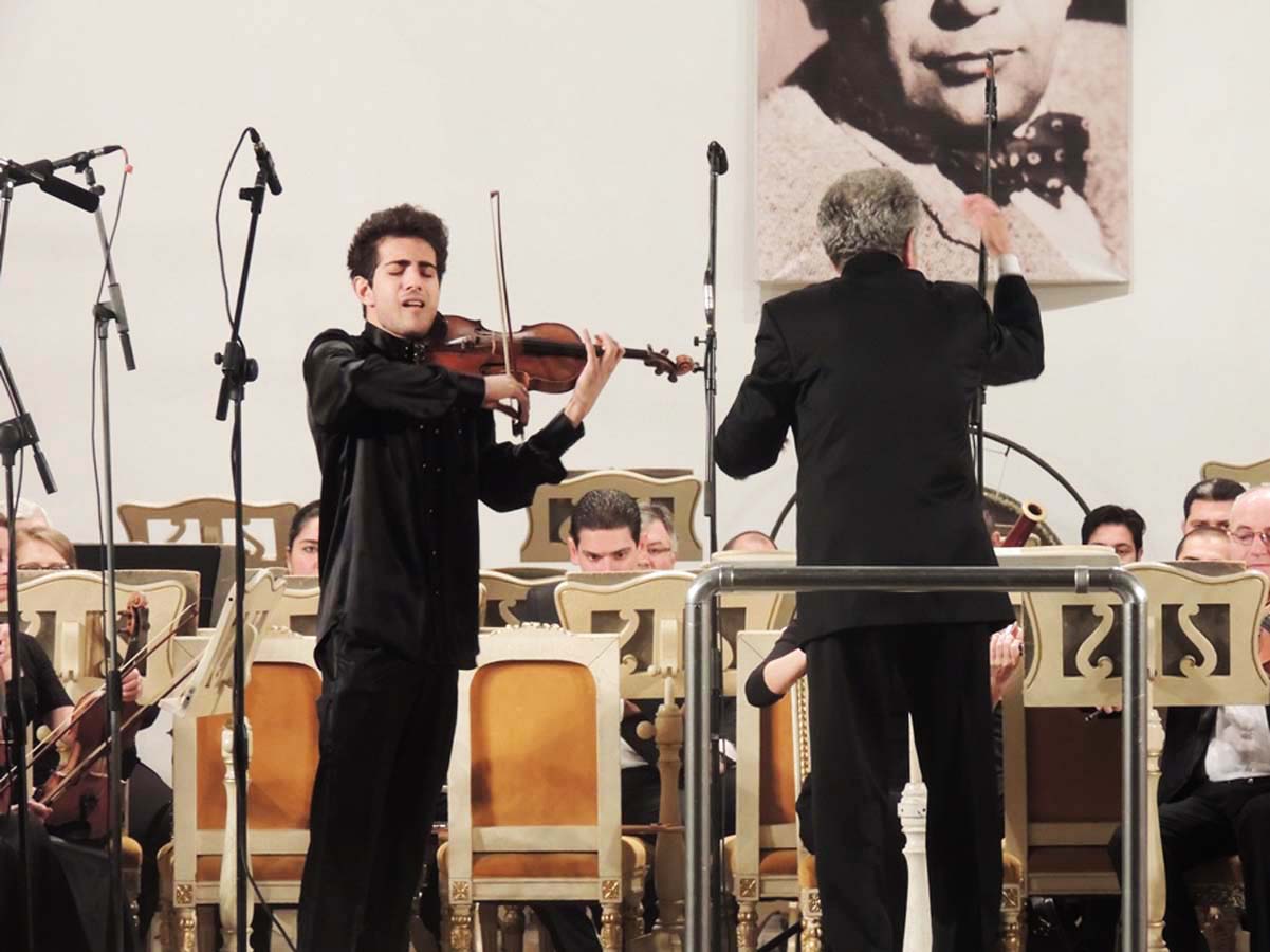 Эльвин Ходжа Ганиев выступил на вечере в память о Гара Гараеве (ФОТО)