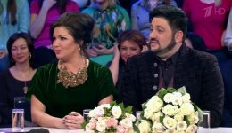 Анна Нетребко и мама Юсифа Эйвазова встретились у Андрея Малахова (ФОТО)