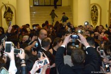 Бурак Озчивит и флаг Азербайджана (ФОТО)