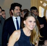 Бурак Озчивит и флаг Азербайджана (ФОТО)