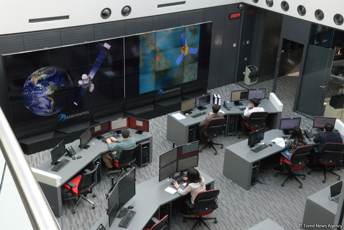 В управлении спутником в Азербайджане задействованы исключительно местные кадры - "Азеркосмос" (ФОТО, ВИДЕО)