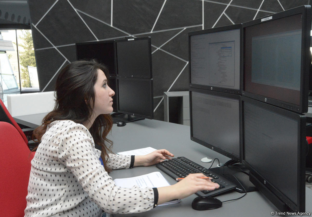 В управлении спутником в Азербайджане задействованы исключительно местные кадры - "Азеркосмос" (ФОТО, ВИДЕО)