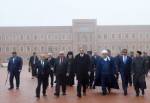 Президент Азербайджана ознакомился в Гяндже с условиями в религиозном комплексе «Имамзаде» после реконструкции