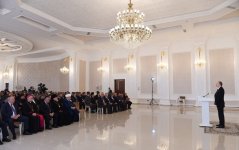 Президент Азербайджана ознакомился в Гяндже с условиями в религиозном комплексе «Имамзаде» после реконструкции