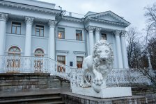 Азербайджанская пианистка и русский протоиерей выступили в Санкт-Петербурге (ФОТО)