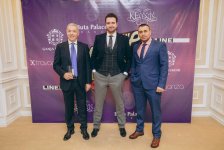 В Баку прошел звездный романтический вечер "Друзьям с любовью" (ФОТО)