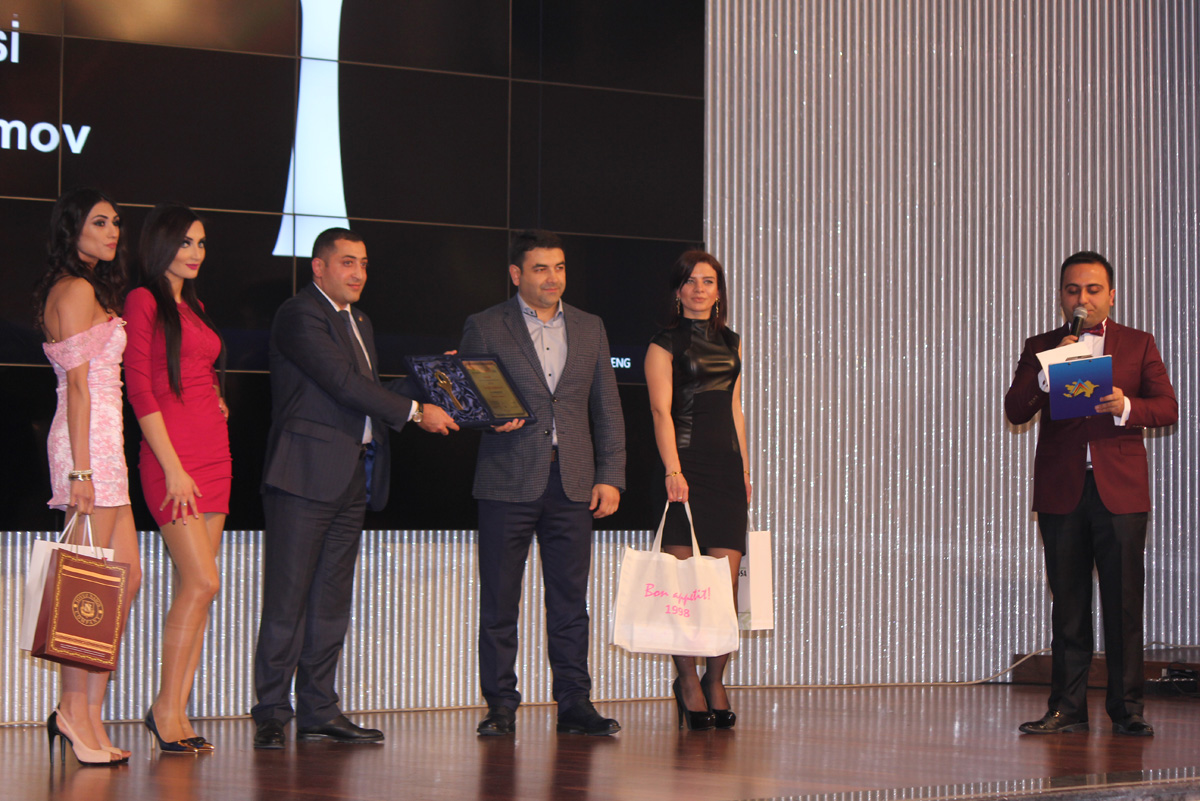 В Баку состоялась церемония награждения спортивной премией "ZƏFƏR 2015" (ФОТО)