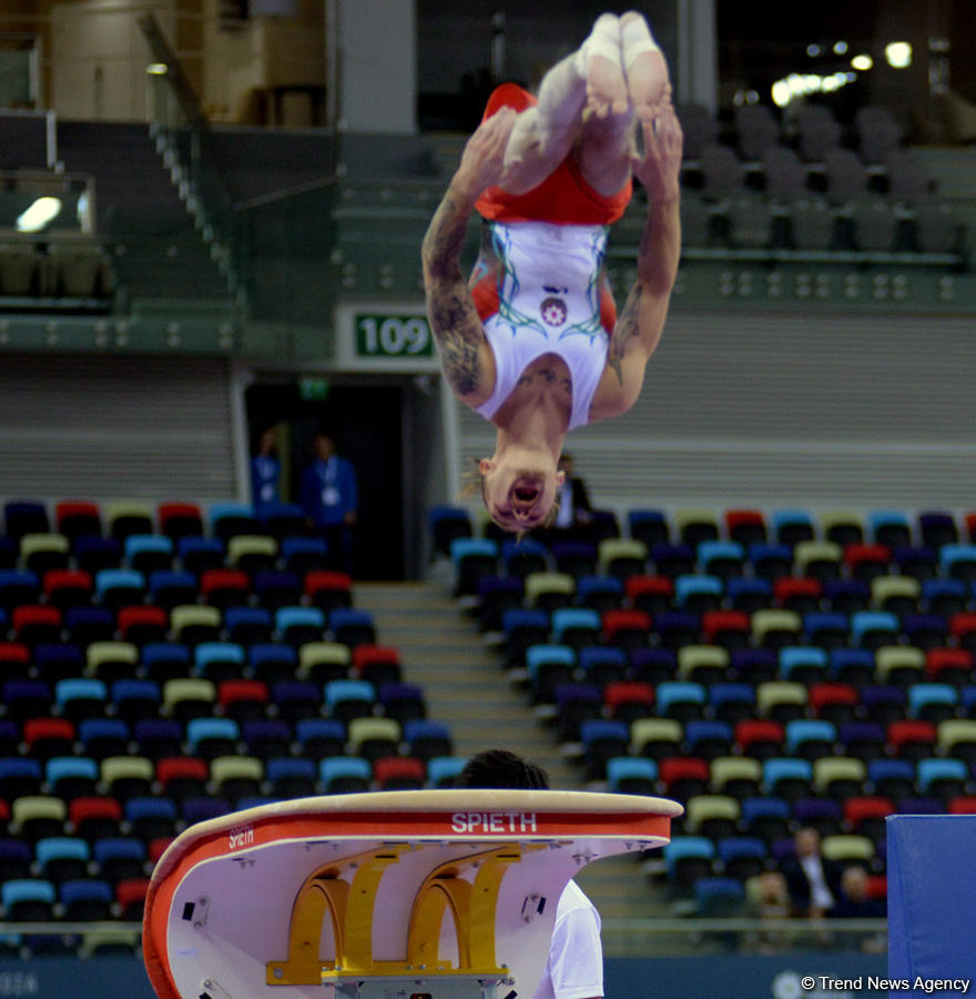 Азербайджанский гимнаст в финале Кубка мира по спортивной гимнастике (ФОТО)