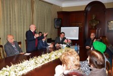 Деятели культуры почтили память Алиаббаса Гадирова (ФОТО)