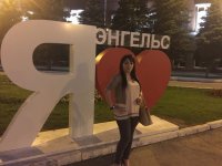 Стараюсь создавать для себя позитивные "картинки"  - поэтесса Насиба Ализаде (ФОТО)