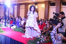 Начало весны в Баку отметили красочным модным дефиле (ФОТО)