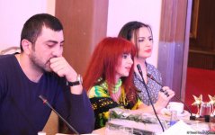 Начало весны в Баку отметили красочным модным дефиле (ФОТО)