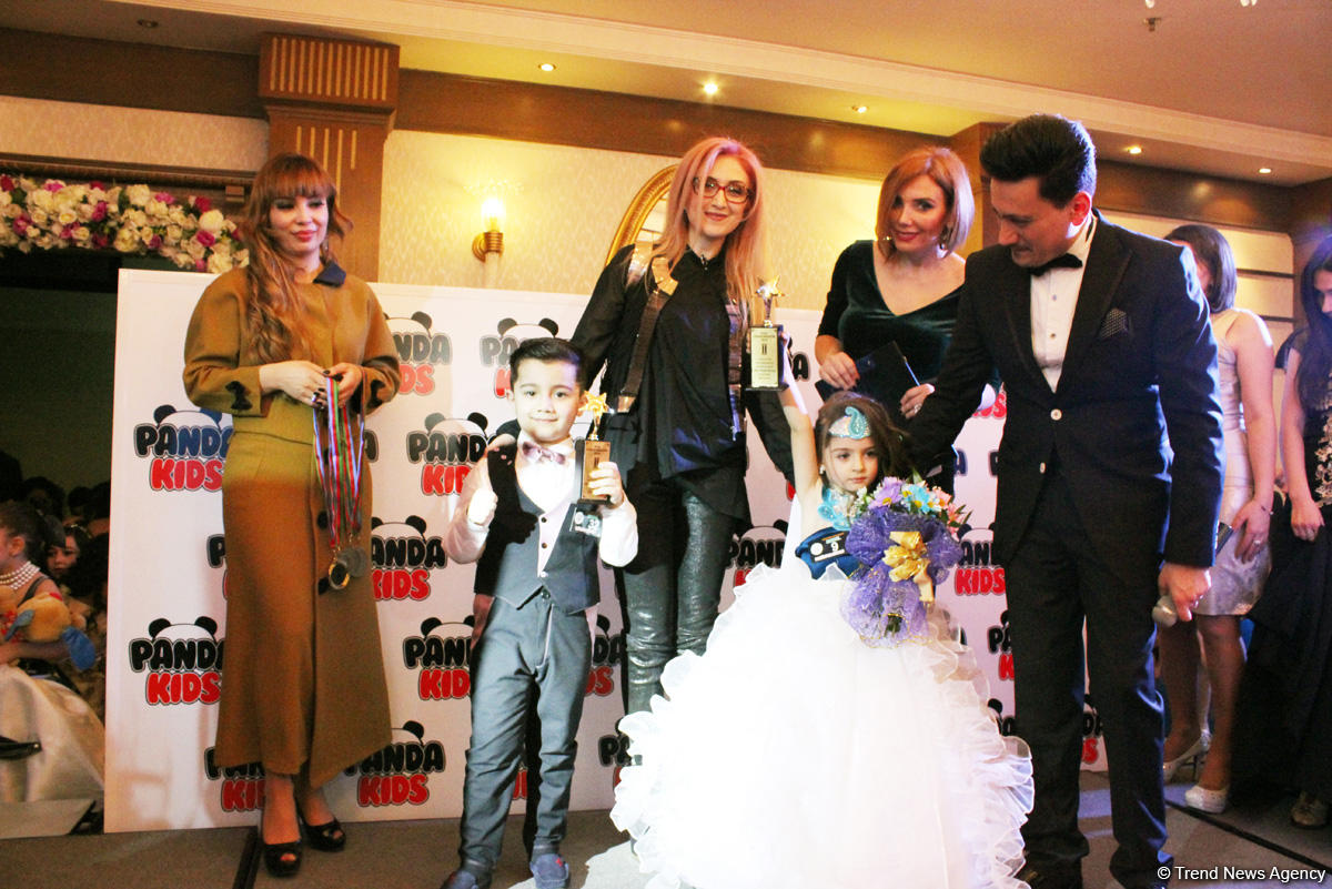 Начало весны в Баку отметили красочным модным дефиле (ФОТО)