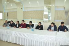 В Гяндже молодежь призвали к борьбе с загрязнением окружающей среды (ФОТО)