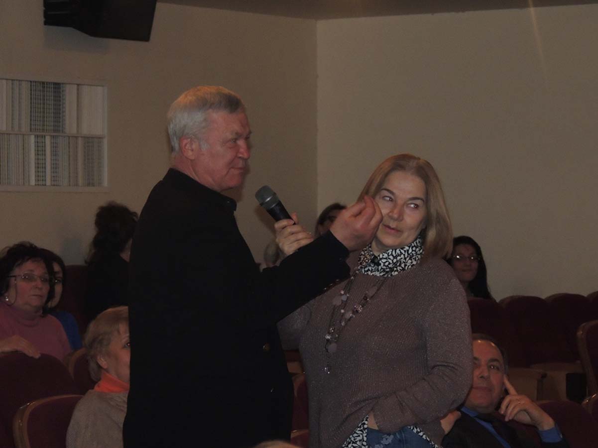 Бакинские зрители вступили в диалог с известными актерами (ФОТО)