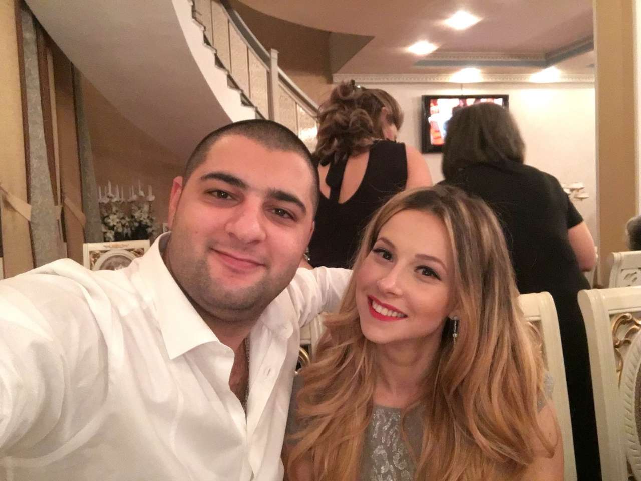 Азербайджанская актриса вышла замуж за генерального менеджера ресторана (ФОТО)