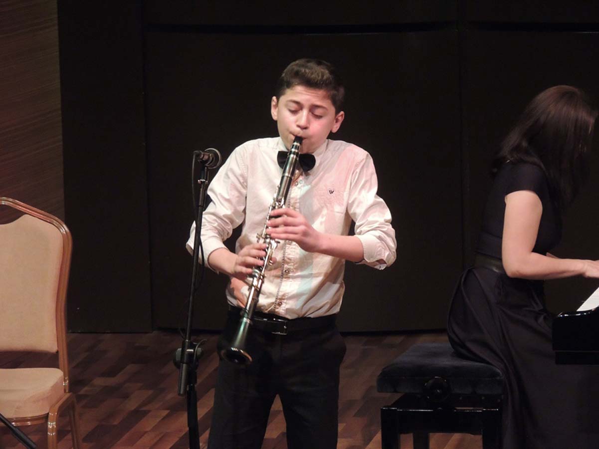 Международный центр мугама поздравил с "Од чершенбеси" (ФОТО)