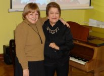 Рухангиз Гасымова встретилась с поклонниками своего творчества (ФОТО)