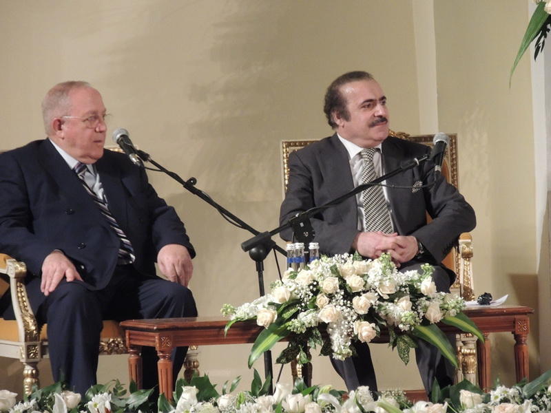 В Филармонии состоялась презентация книги о любви к Тебризу (ФОТО)