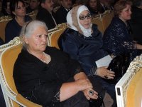 В Филармонии состоялась презентация книги о любви к Тебризу (ФОТО)