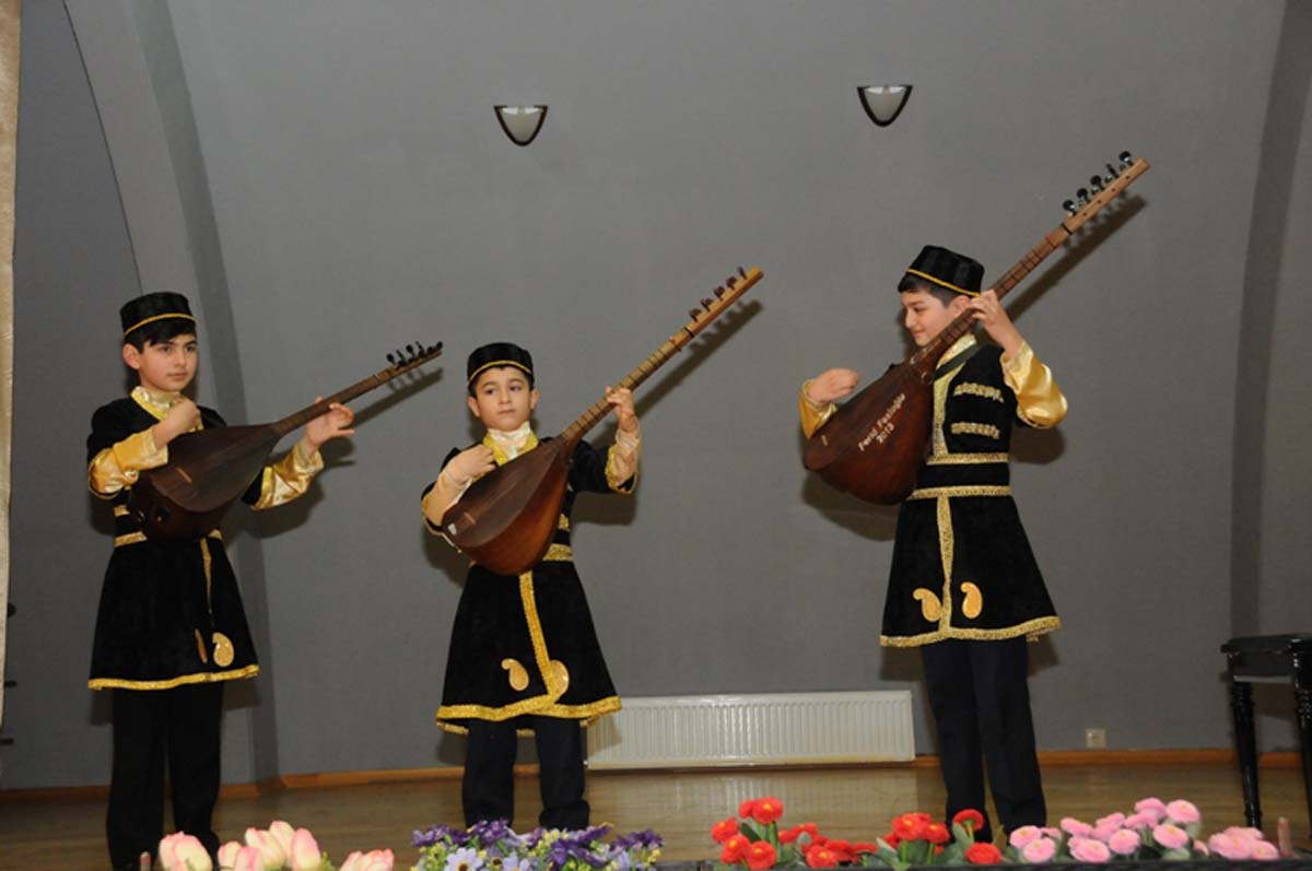 Первый шаг на сцену юных артистов (ФОТО)