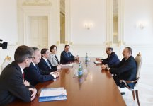 Президент Азербайджана принял делегацию во главе с генсеком Всемирной туристской организации ООН (ФОТО)