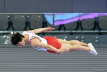 В Баку стартовал первый день соревнований Кубка мира FIG по прыжкам на батуте