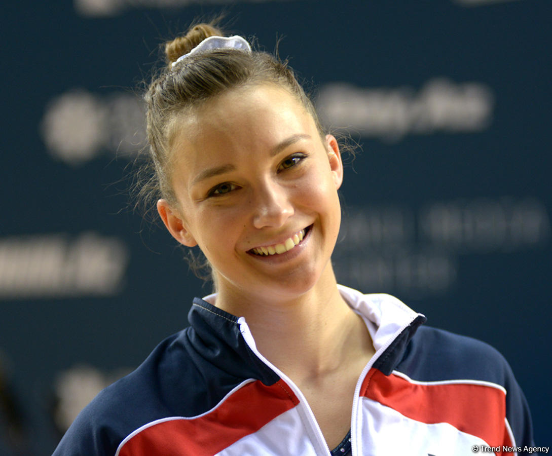 В Баку стартовал первый день соревнований Кубка мира FIG по прыжкам на батуте