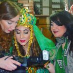 Азербайджанская актриса красочно воплотила Новруз и 8 марта (ФОТО)