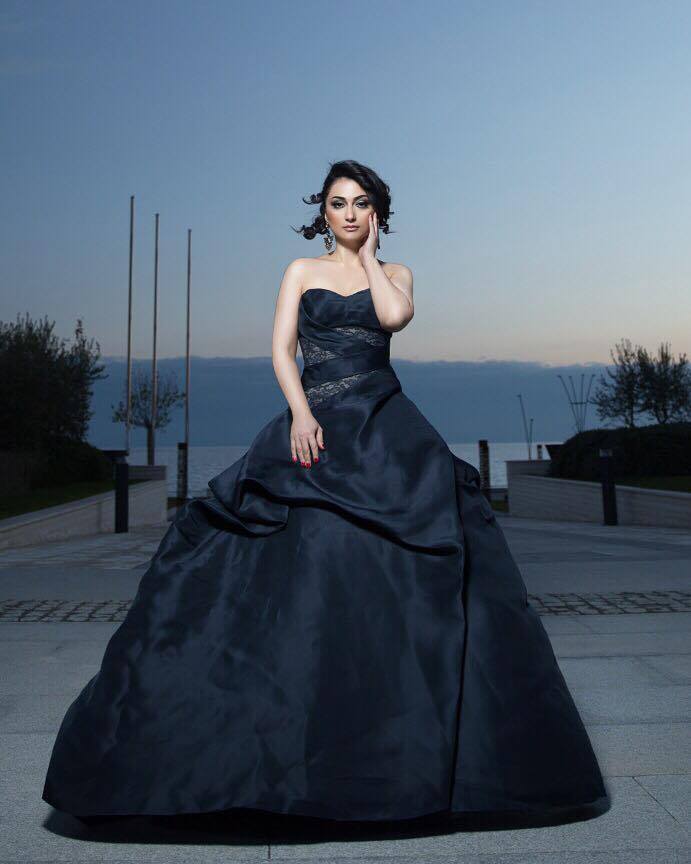 Музыка и этикет из оранжереи цветов Севиндж Агасиевой (ФОТО)