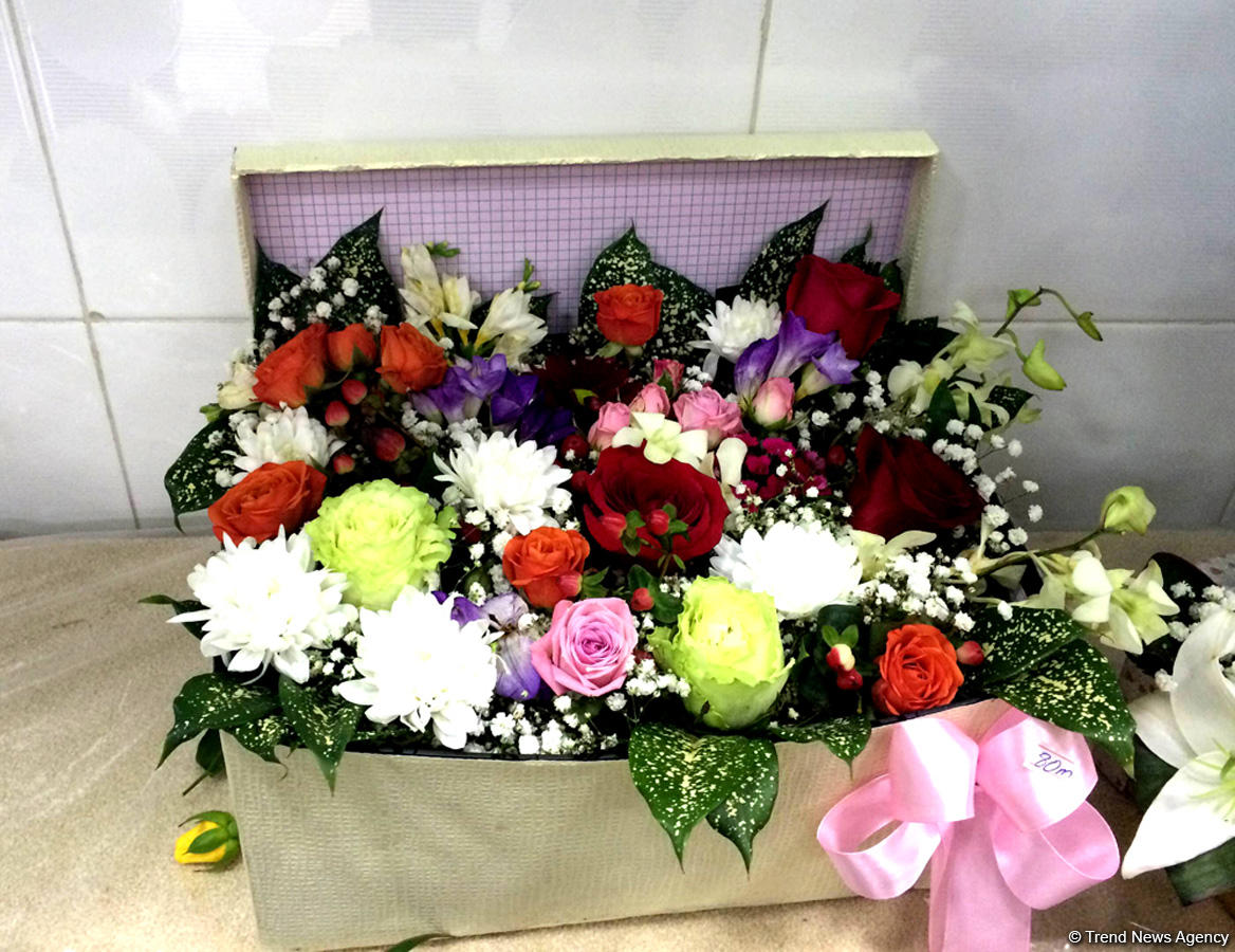 В Азербайджане отмечают Международный женский день (ФОТО)