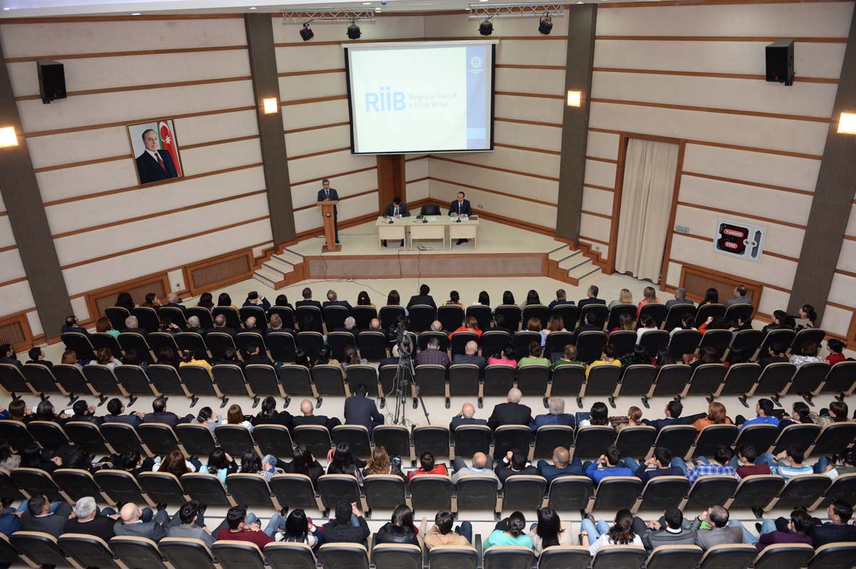 Общественное объединение "Региональное развитие" Фонда Гейдара Алиева встретилось с жителями Лянкярана и Астары (ФОТО)