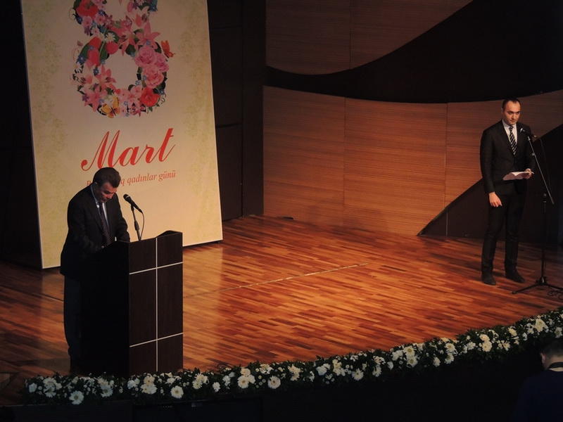 В Международном центре мугама состоялось награждение по случаю 8 марта (ФОТО)