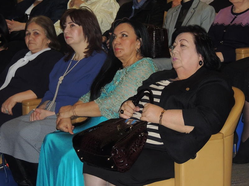 В Международном центре мугама состоялось награждение по случаю 8 марта (ФОТО)