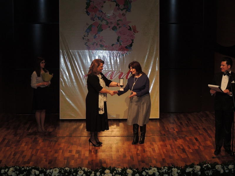 В Международном центре мугама состоялось награждение по случаю 8 марта (ФОТО)