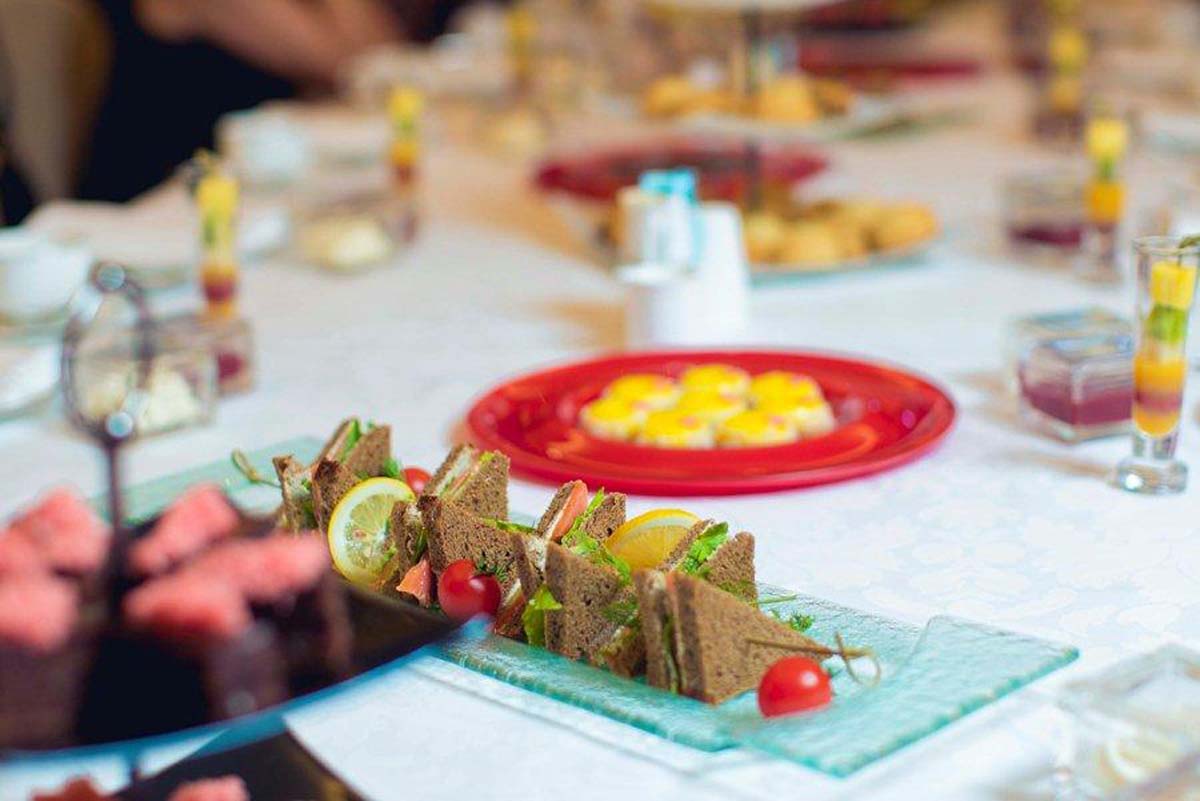 "Не выглядеть молодым, а быть молодым" - интересная встреча в Баку (ФОТО, ВИДЕО)