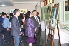 В Узбекистане открылась персональная выставка Юсифа Гусейнова (ФОТО)