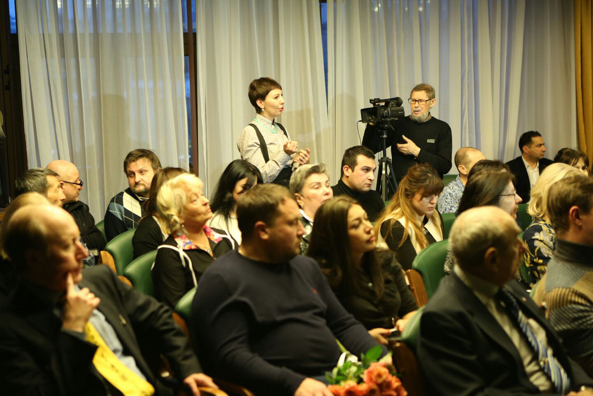 В Москве прошла пресс-конференция азербайджанского феномена Нуриды Курбановой (ВИДЕО, ФОТО)