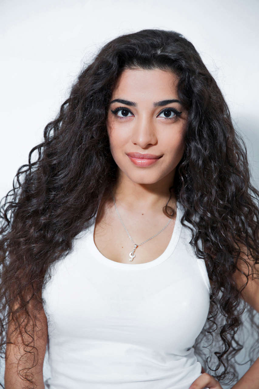 Песня Семры Рагимли для "Евровидения" будет представлена в конце недели