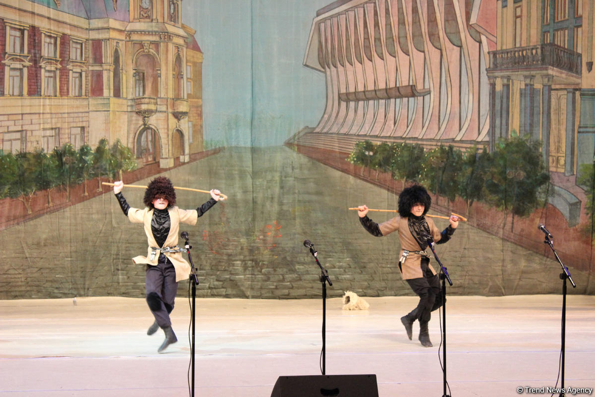 Грузины исполнили гимн Азербайджана – потрясающий праздник танца в Баку  (ФОТО, ВИДЕО)