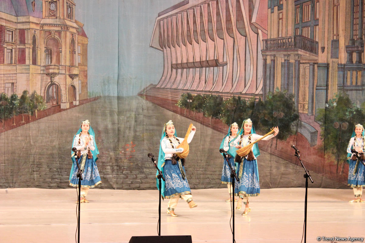 Грузины исполнили гимн Азербайджана – потрясающий праздник танца в Баку  (ФОТО, ВИДЕО)