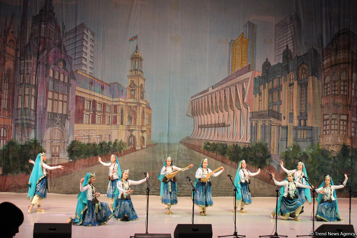 Грузины исполнили гимн Азербайджана – потрясающий праздник танца в Баку  (ФОТО, ВИДЕО)