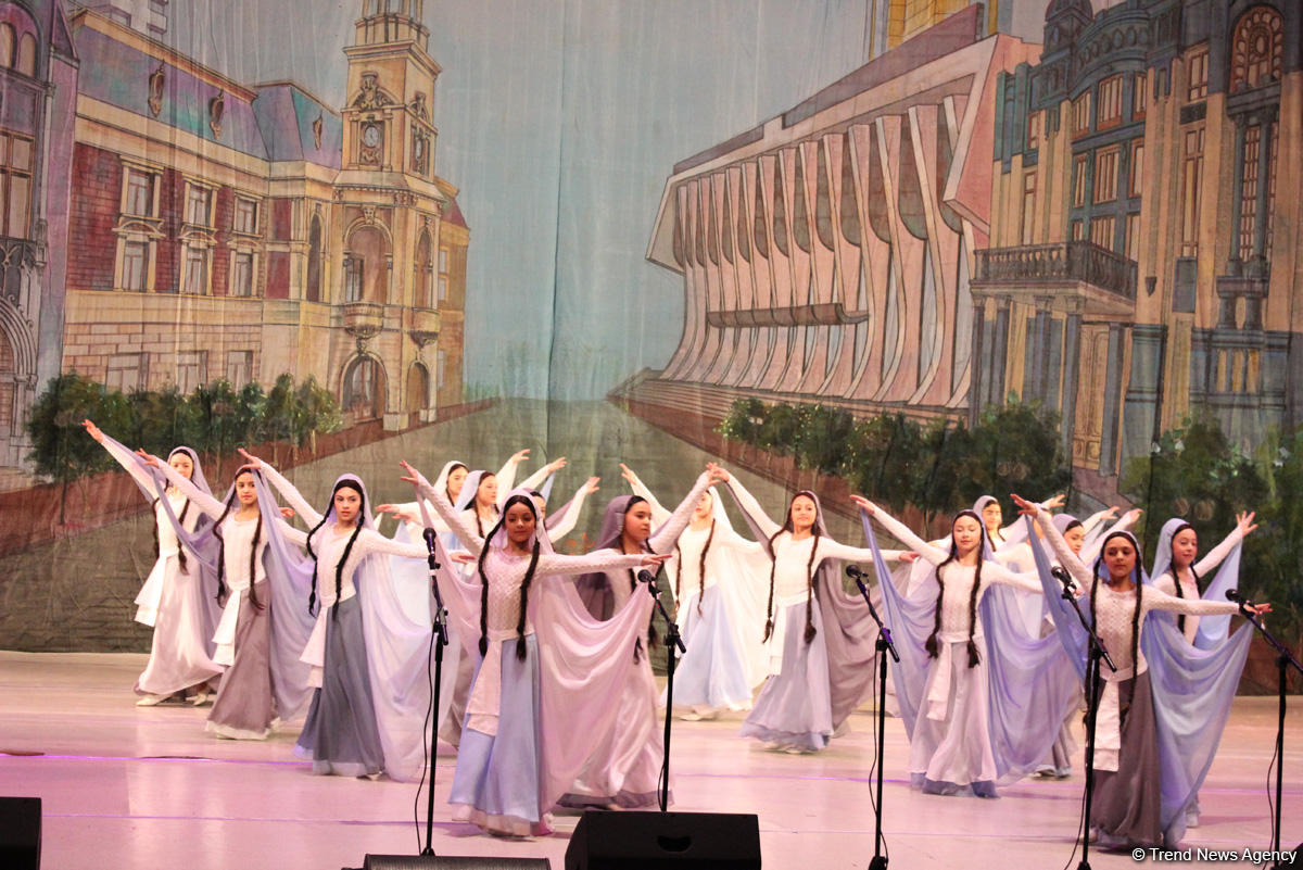 Грузины исполнили гимн Азербайджана – потрясающий праздник танца в Баку  (ФОТО, ВИДЕО)