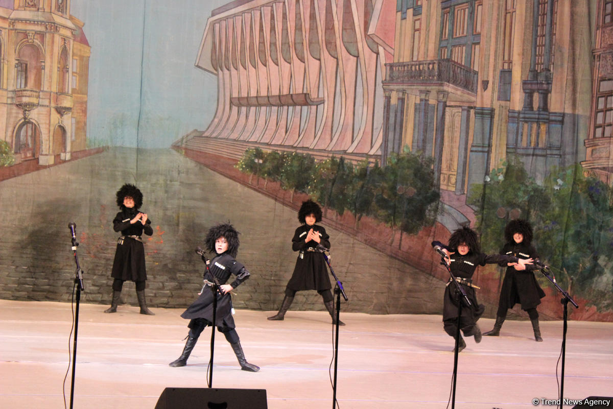 Грузины исполнили гимн Азербайджана – потрясающий праздник танца в Баку  (ФОТО, ВИДЕО)