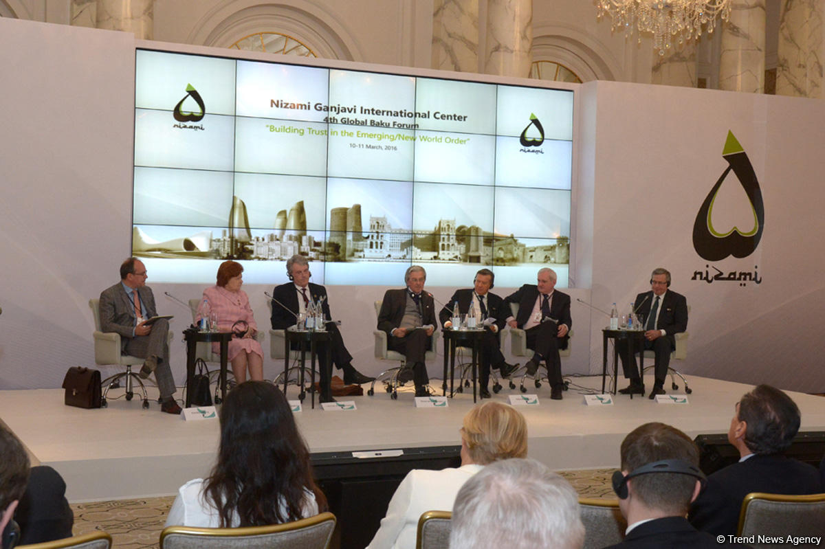 В Баку проходит IV Глобальный форум (ФОТО)